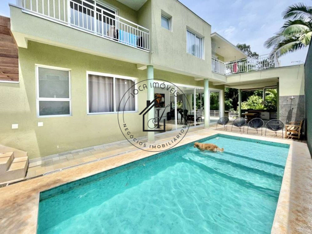 Casa de Condomínio à venda com 4 quartos, 386m² - Foto 1