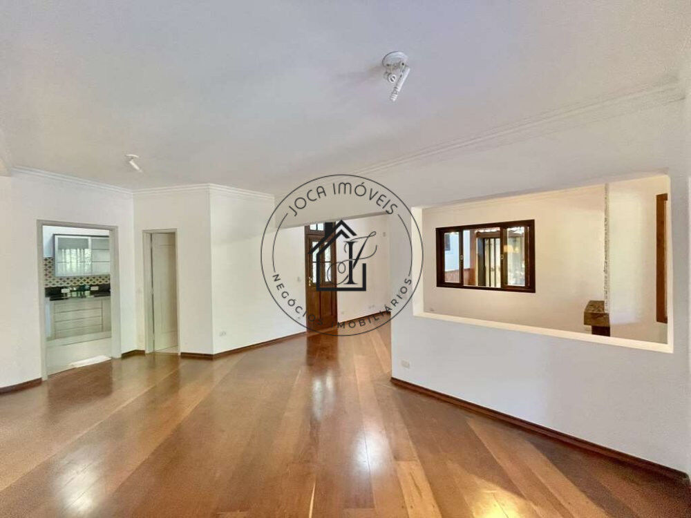 Casa de Condomínio à venda com 3 quartos, 2288m² - Foto 4