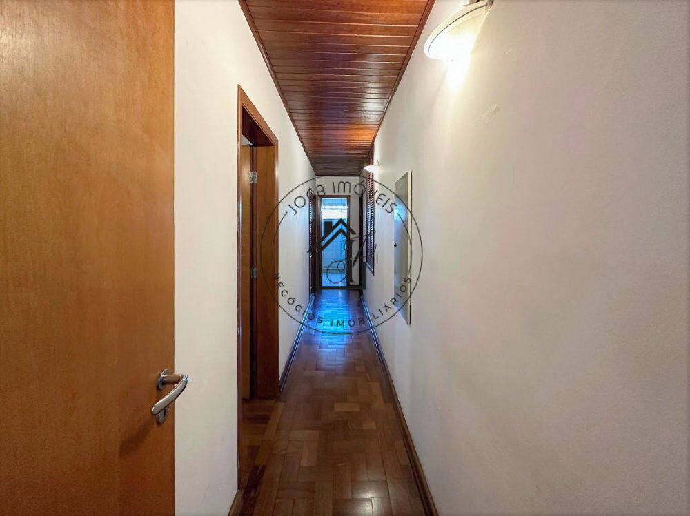 Casa de Condomínio à venda com 3 quartos, 10490m² - Foto 29