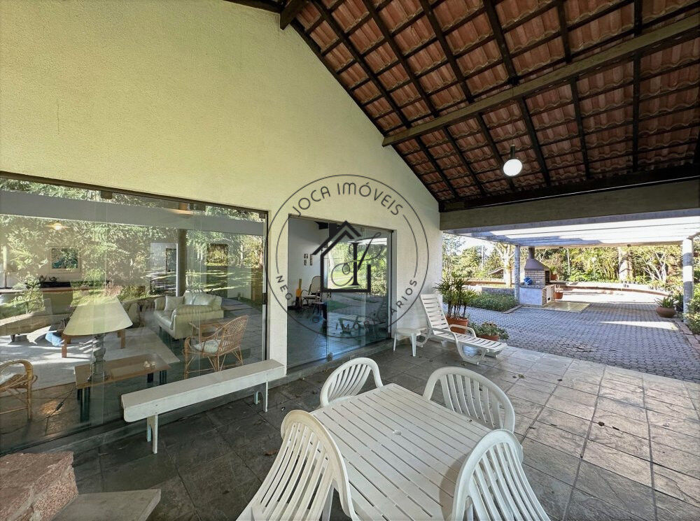 Casa de Condomínio à venda com 3 quartos, 10490m² - Foto 20