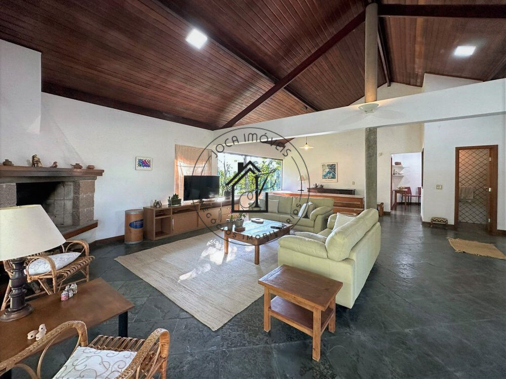 Casa de Condomínio à venda com 3 quartos, 10490m² - Foto 16