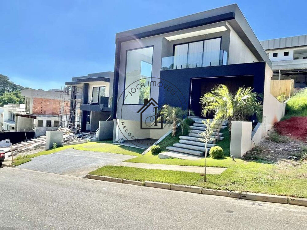 Casa de Condomínio à venda com 4 quartos, 500m² - Foto 2