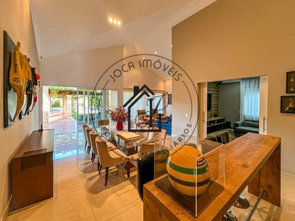 Casa de Condomínio à venda com 4 quartos, 1360m² - Foto 4