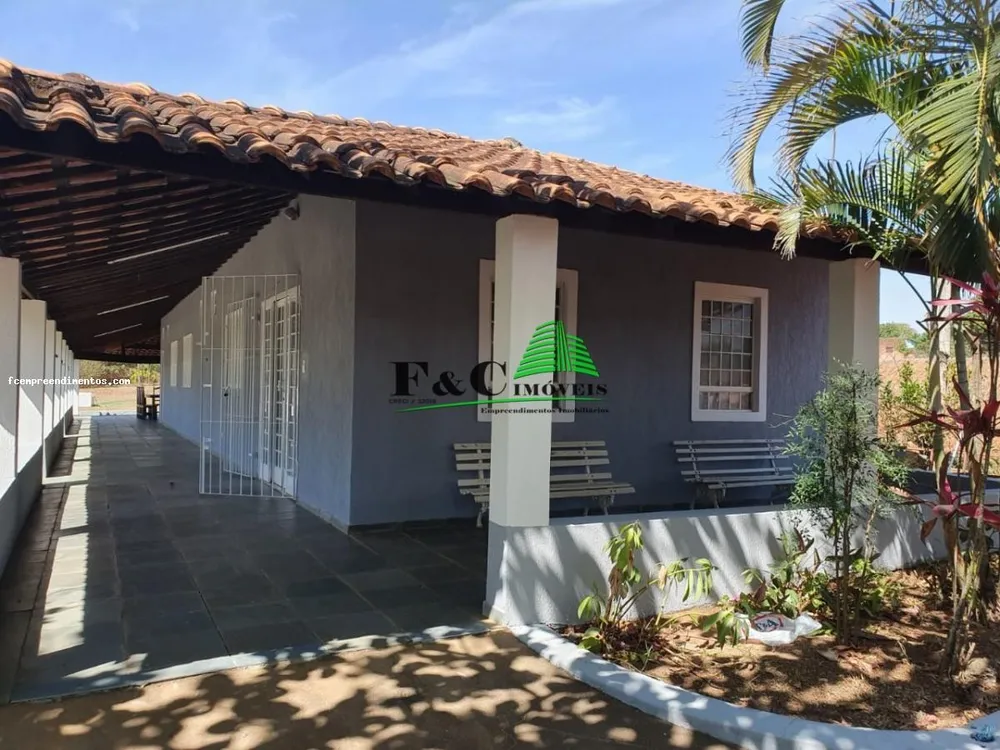 Chácara, 3 quartos, 3000 m² - Foto 1