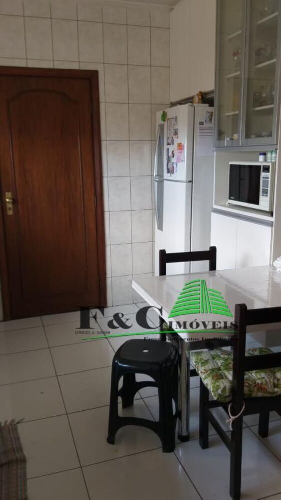 Apartamento para alugar com 3 quartos, 211m² - Foto 8