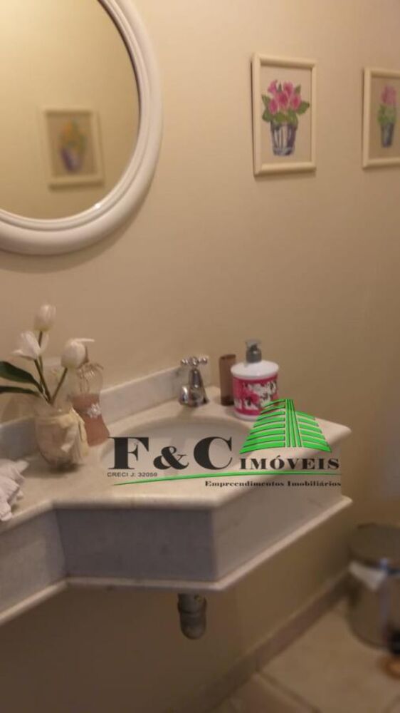 Apartamento para alugar com 3 quartos, 211m² - Foto 5