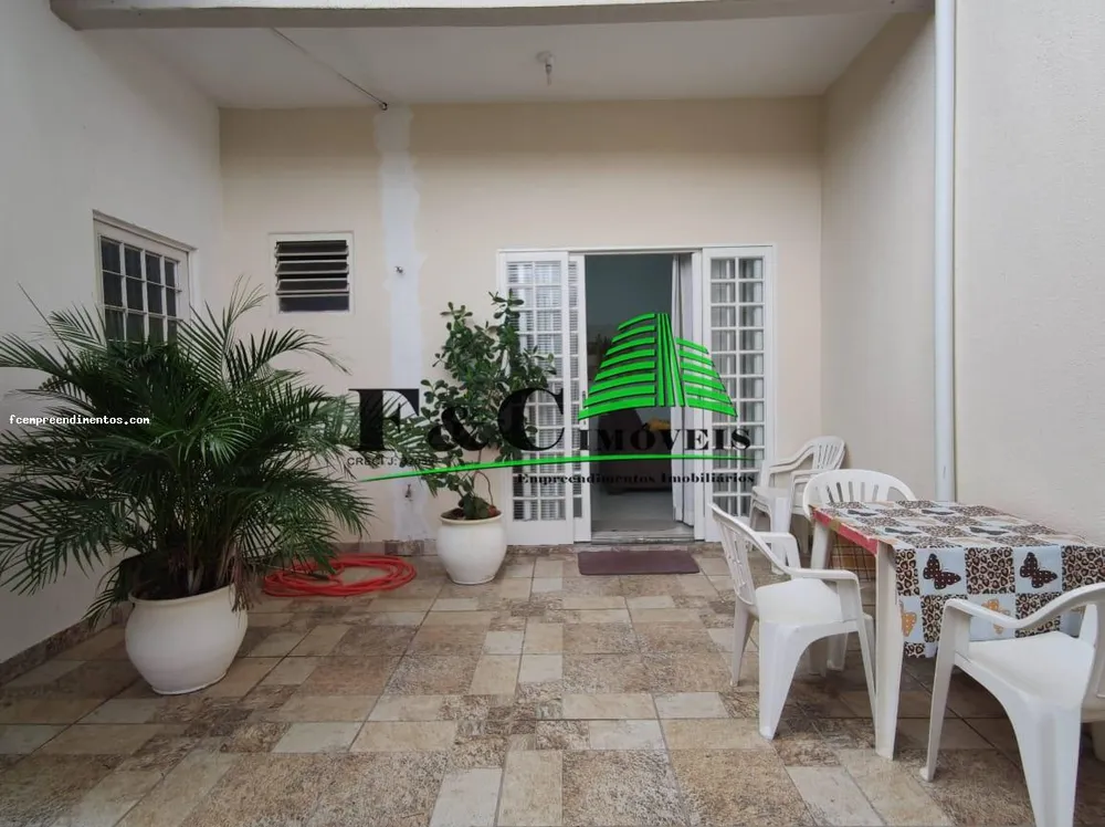Casa, 3 quartos - Foto 1