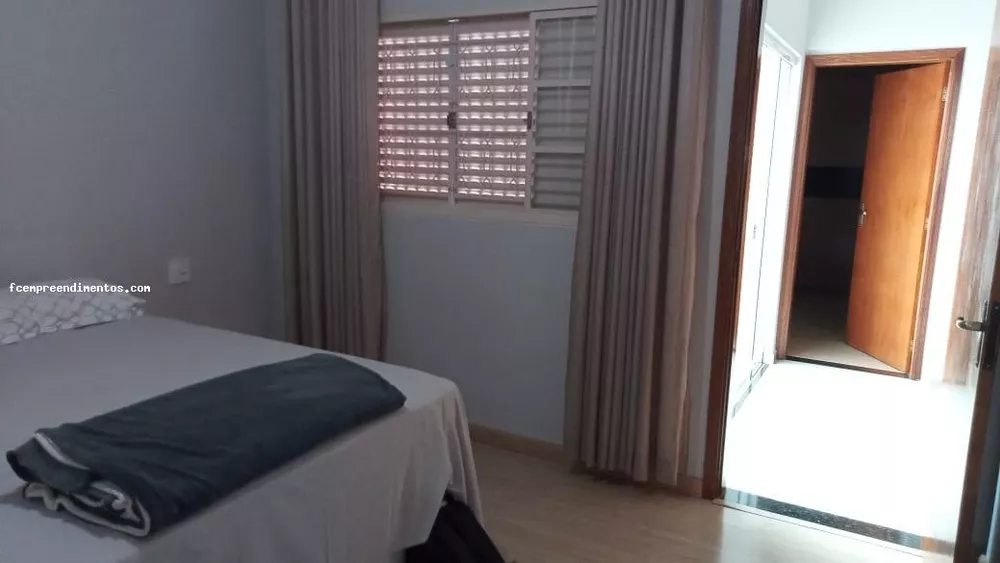 Casa, 3 quartos - Foto 1