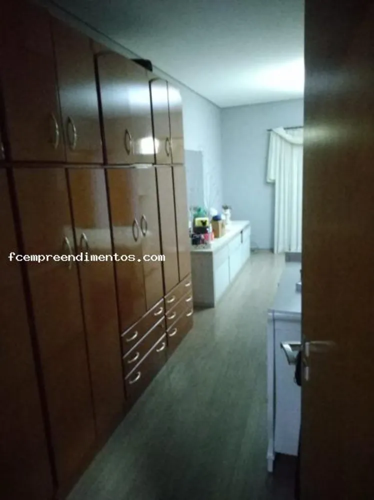 Chácara, 4 quartos, 2500 m² - Foto 9