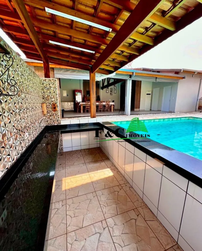 Chácara, 3 quartos, 2000 m² - Foto 1