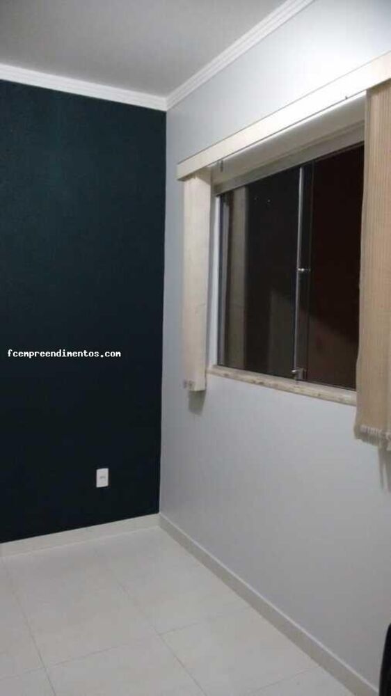 Casa à venda com 2 quartos, 154m² - Foto 3