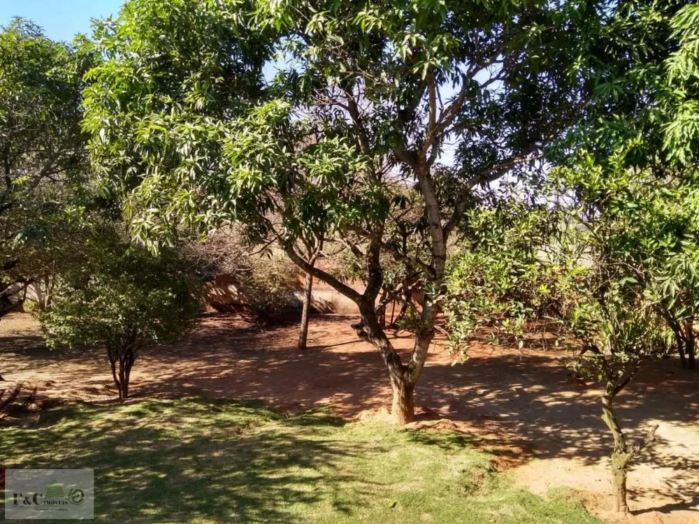 Chácara, 3 quartos, 1361 m² - Foto 2
