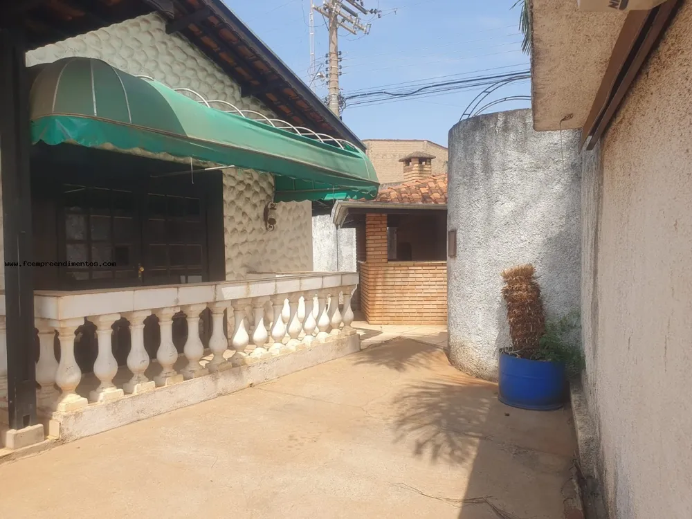 Casa, 3 quartos, 174 m² - Foto 4