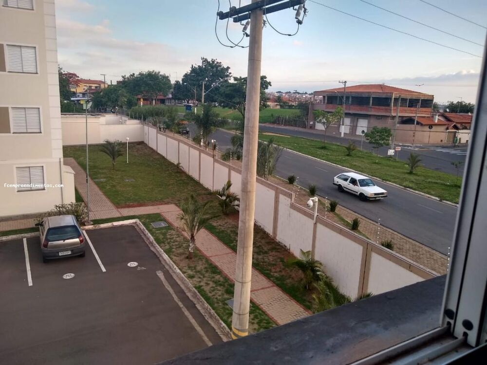 Apartamento à venda com 2 quartos, 50m² - Foto 2