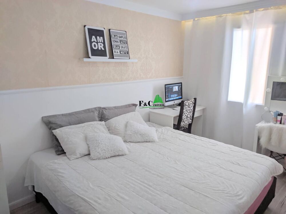 Apartamento à venda com 3 quartos, 64m² - Foto 2