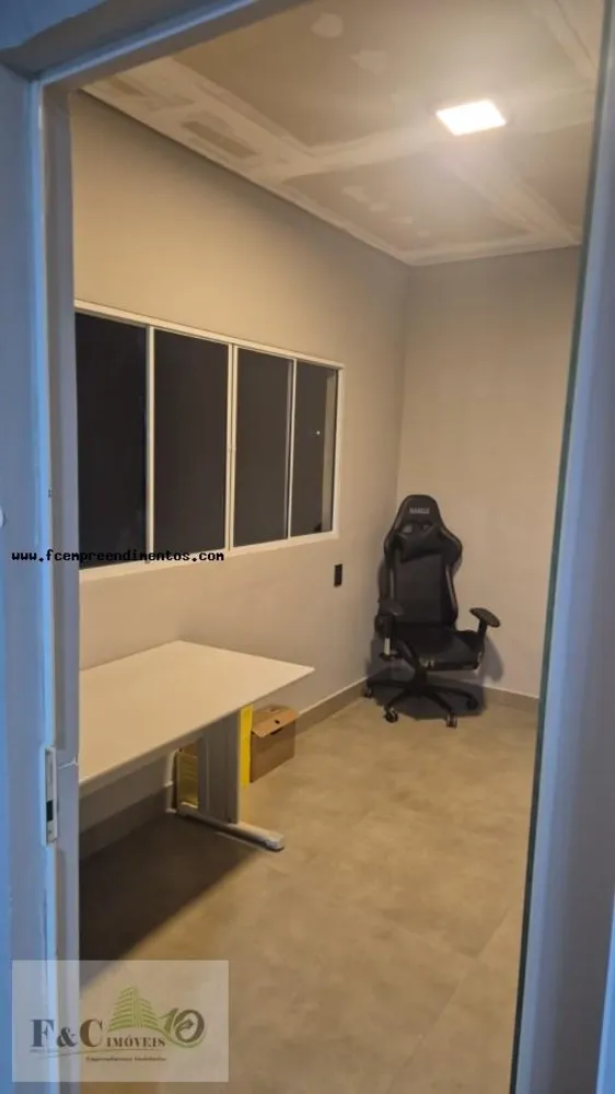Chácara, 4 quartos, 2000 m² - Foto 1