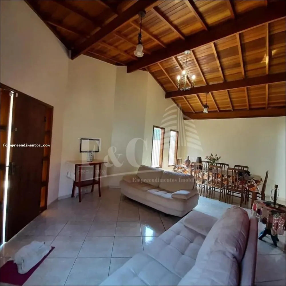 Casa, 3 quartos - Foto 1