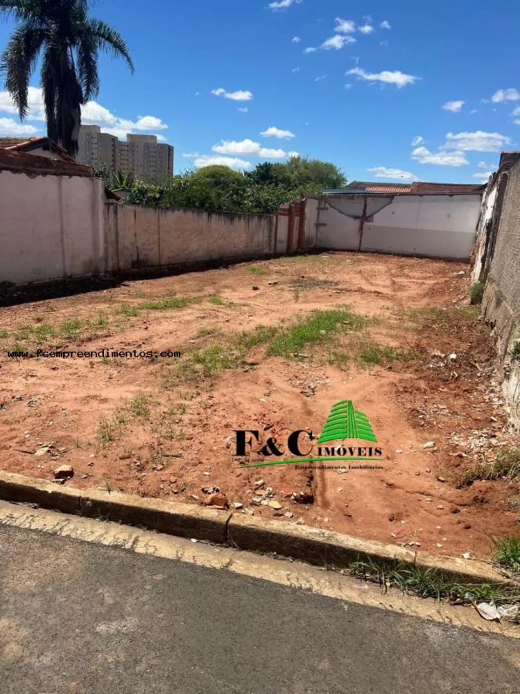 Terreno, 300 m² - Foto 1