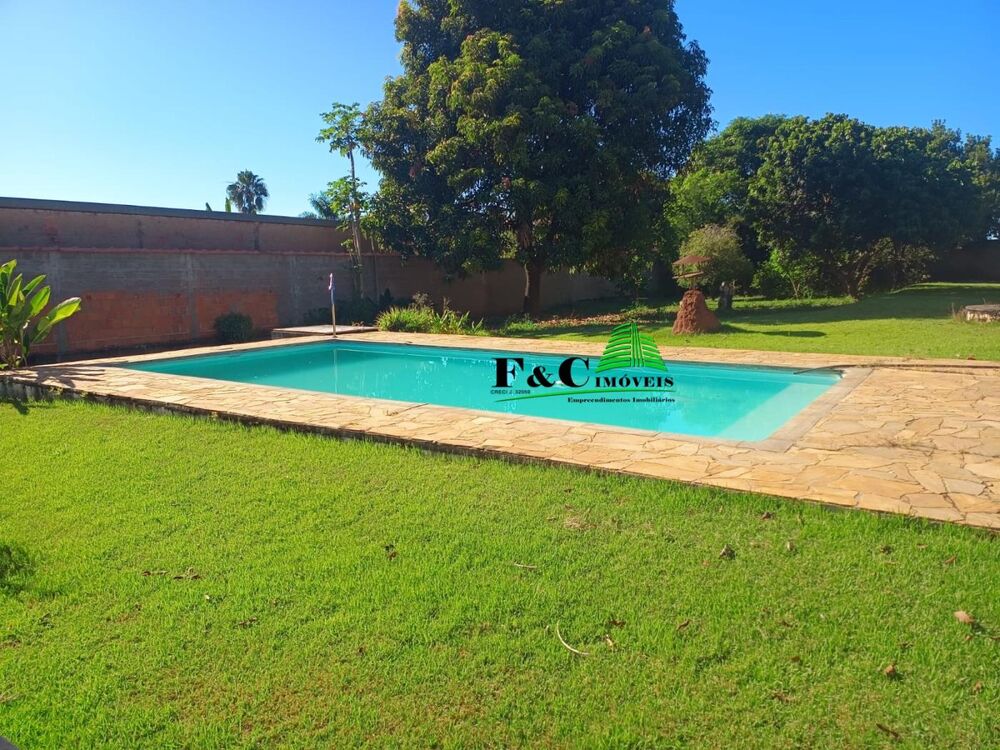 Chácara à venda com 3 quartos, 1800m² - Foto 3