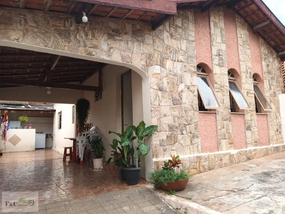 Casa, 4 quartos - Foto 2