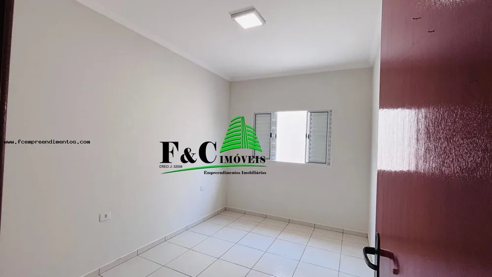 Casa, 2 quartos, 200 m² - Foto 2