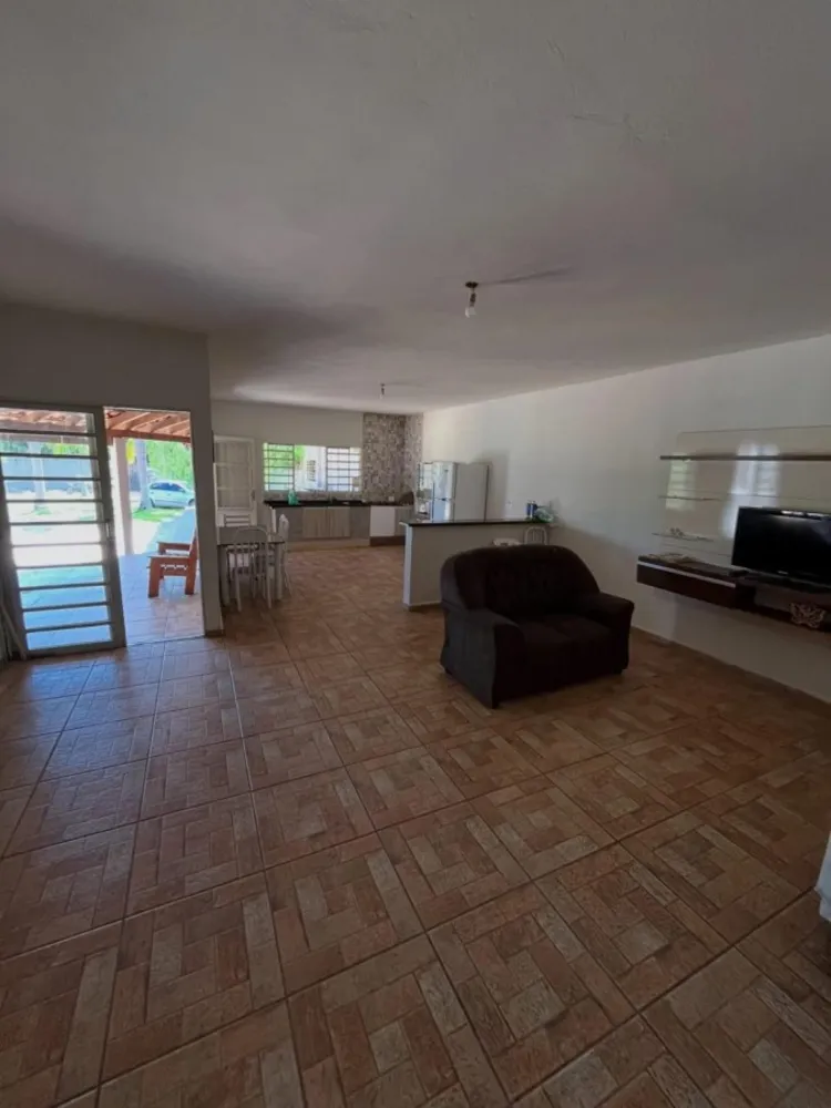 Chácara, 3 quartos, 1100 m² - Foto 3