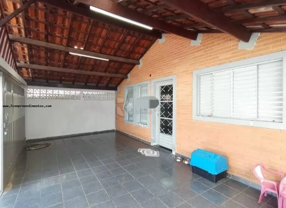 Casa, 3 quartos, 96 m² - Foto 1