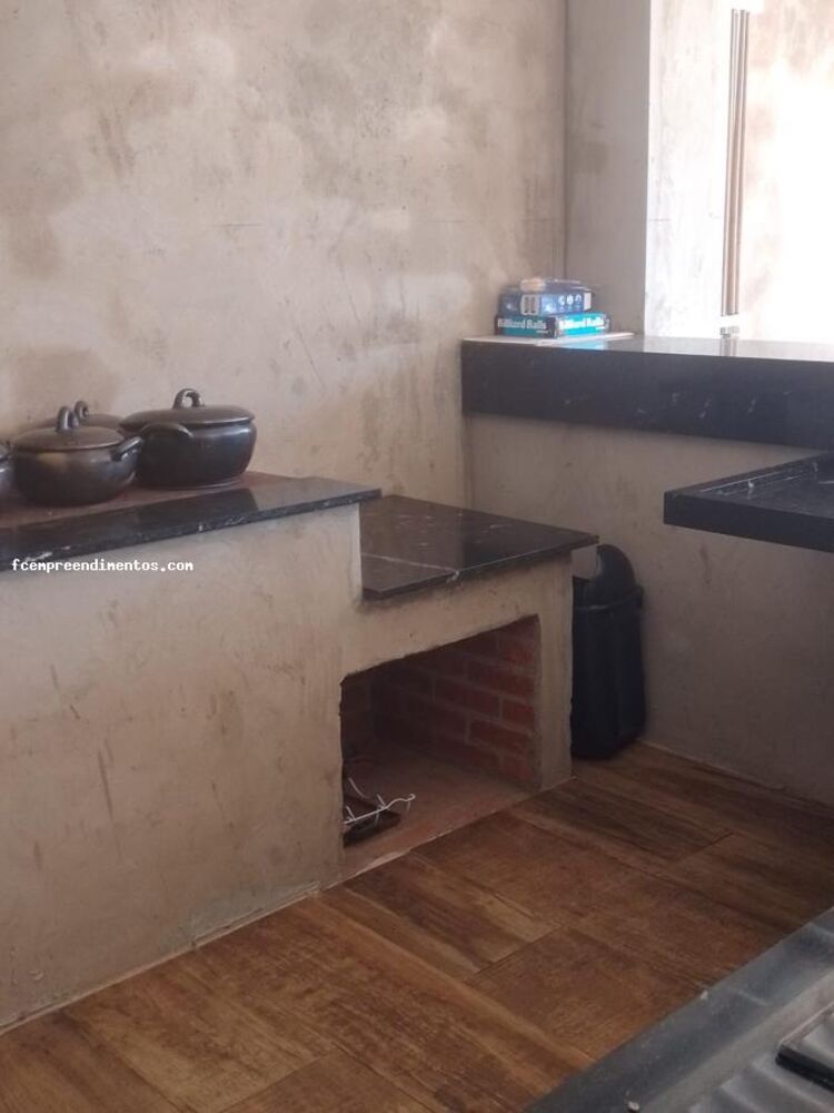 Chácara à venda com 1 quarto, 1200m² - Foto 1