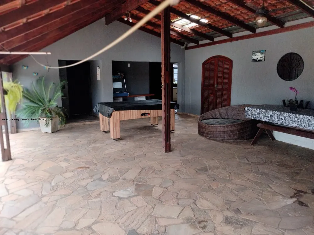 Chácara, 3 quartos, 1380 m² - Foto 3
