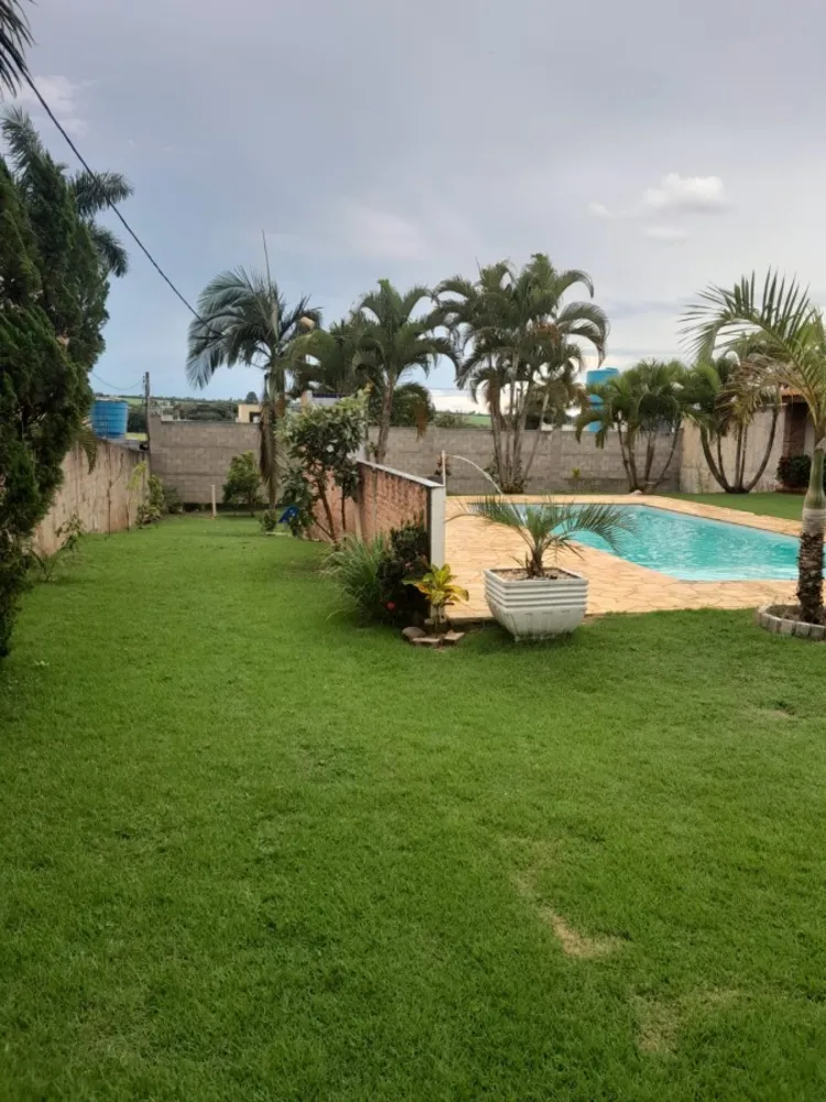 Chácara, 4 quartos, 1280 m² - Foto 2