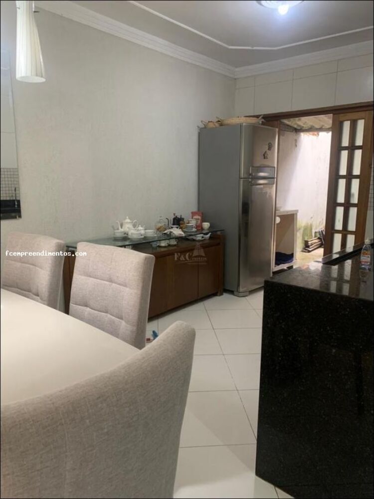 Casa, 3 quartos - Foto 1