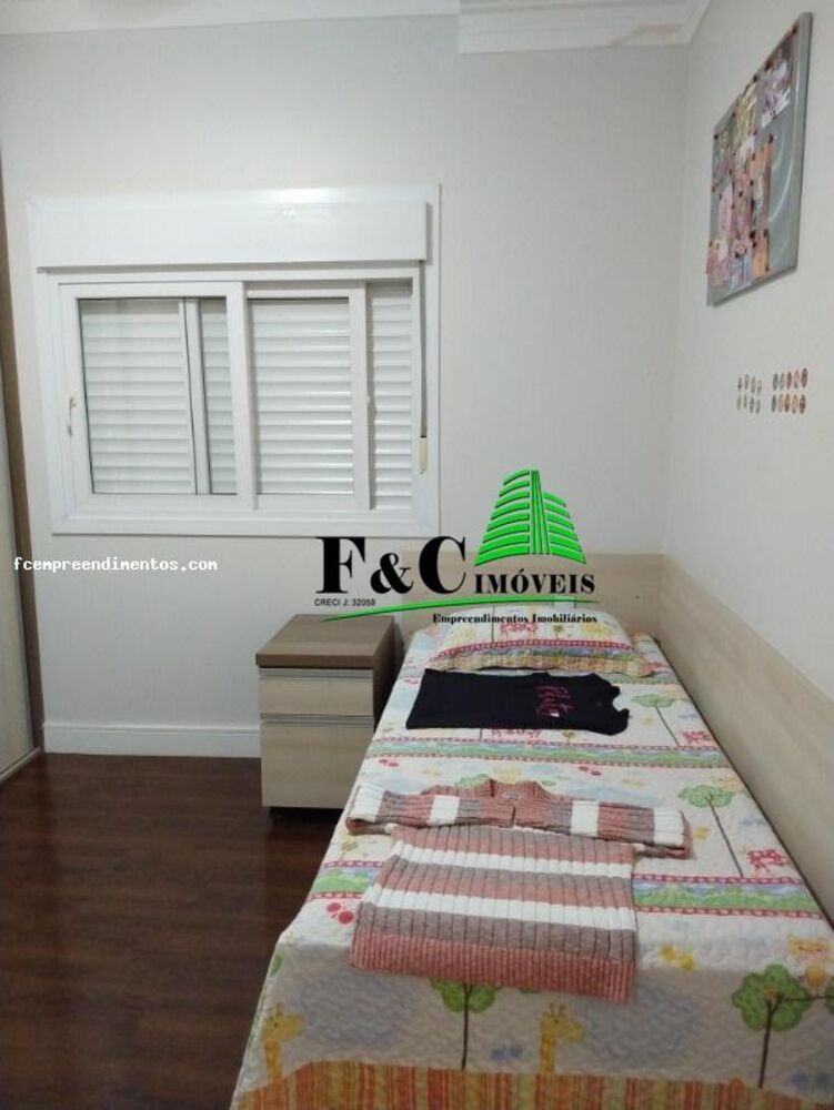 Casa de Condomínio à venda com 3 quartos, 300m² - Foto 3