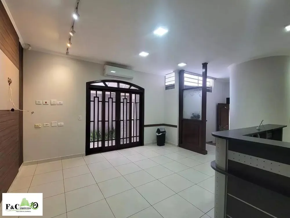 Casa, 4 quartos, 173 m² - Foto 1