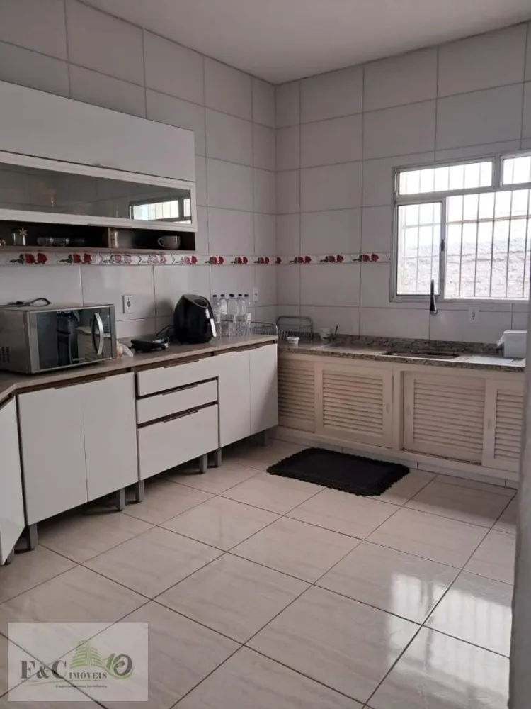 Casa, 4 quartos - Foto 2
