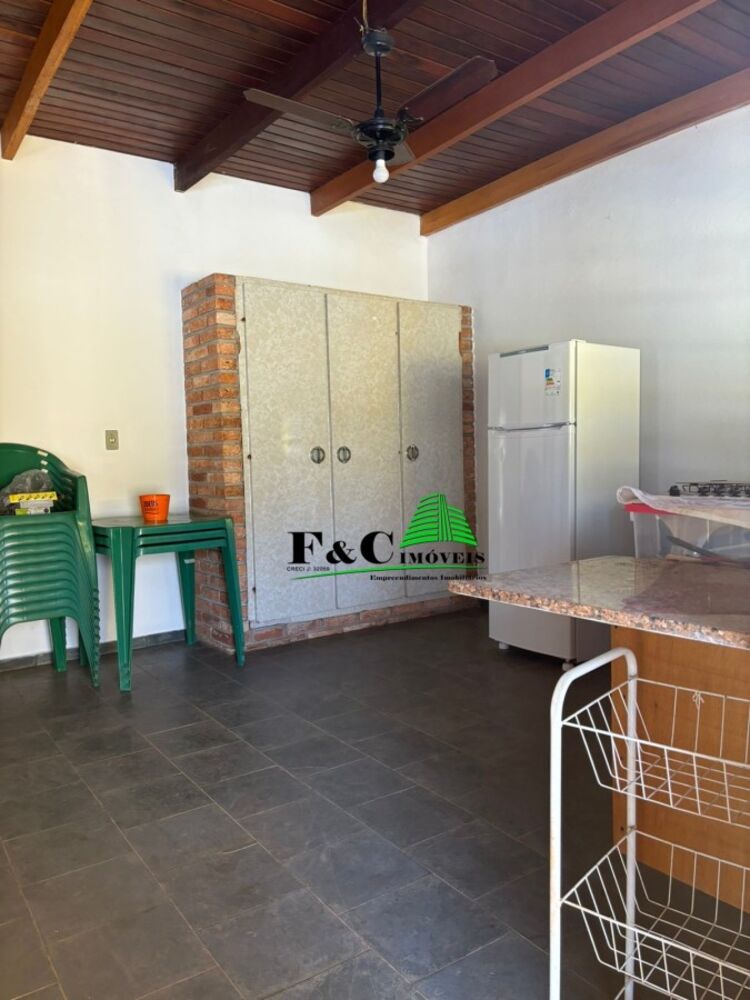 Chácara à venda com 2 quartos, 2300m² - Foto 4