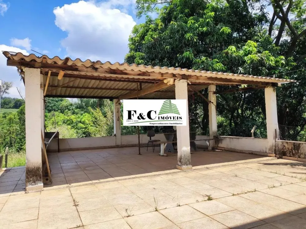 Chácara, 3 quartos, 4000 m² - Foto 1