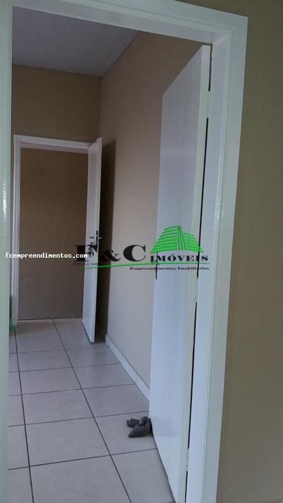 Casa à venda com 3 quartos, 250m² - Foto 3