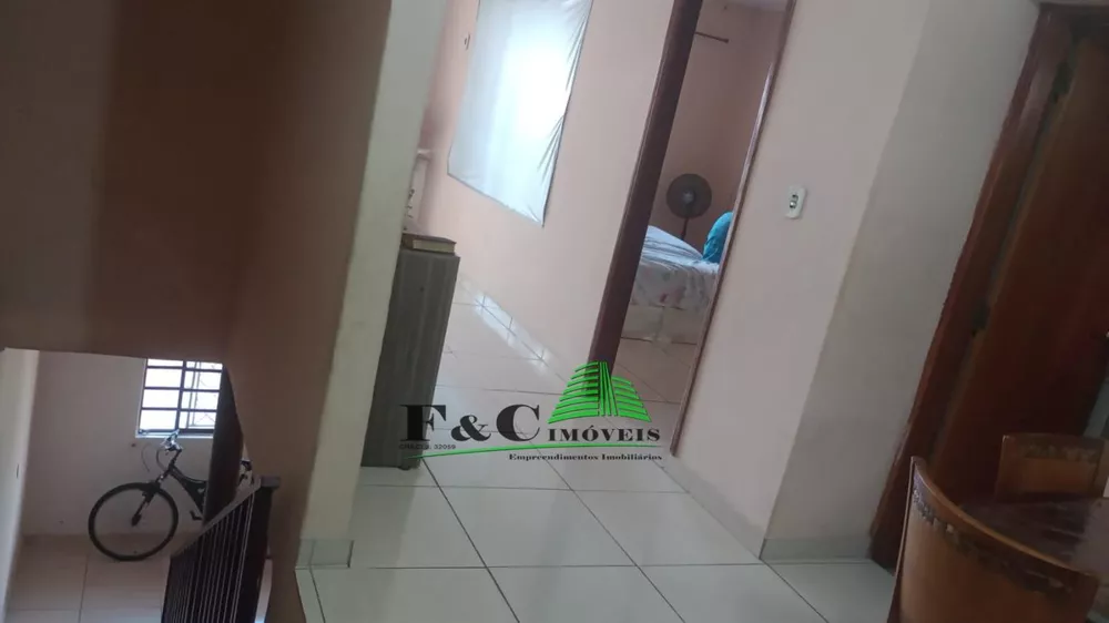 Sobrado à venda com 2 quartos, 110m² - Foto 1