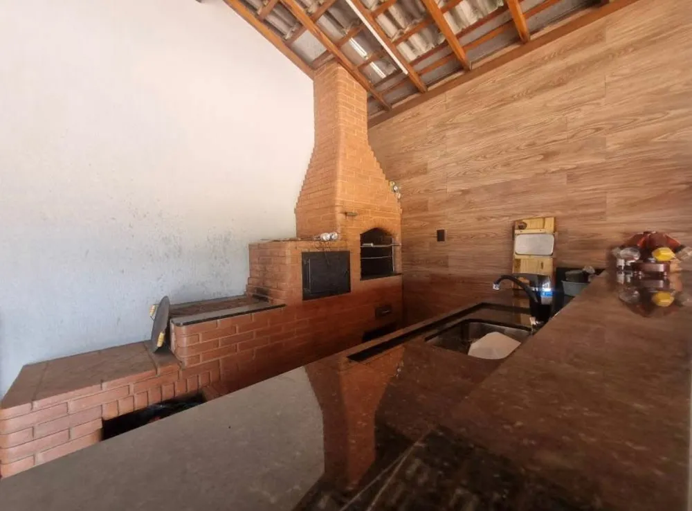 Chácara, 2 quartos, 1350 m² - Foto 1