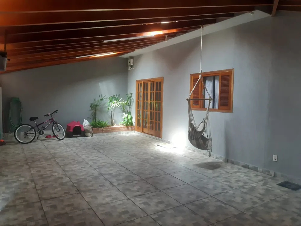Casa, 3 quartos, 244 m² - Foto 2