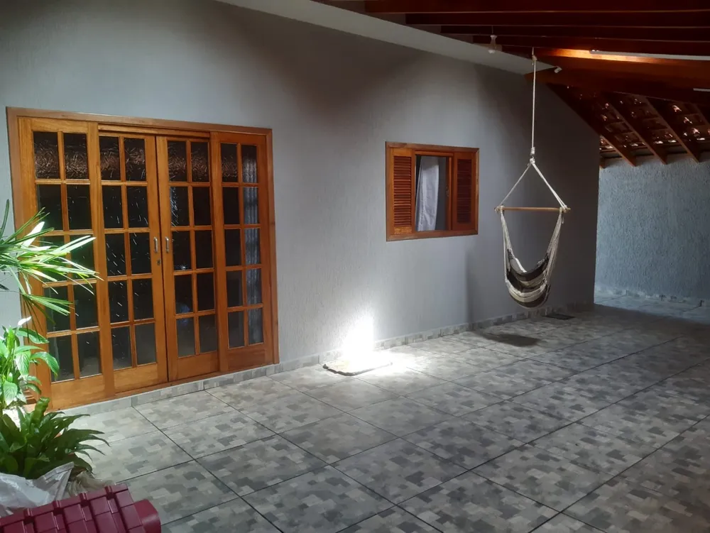Casa, 3 quartos, 244 m² - Foto 4
