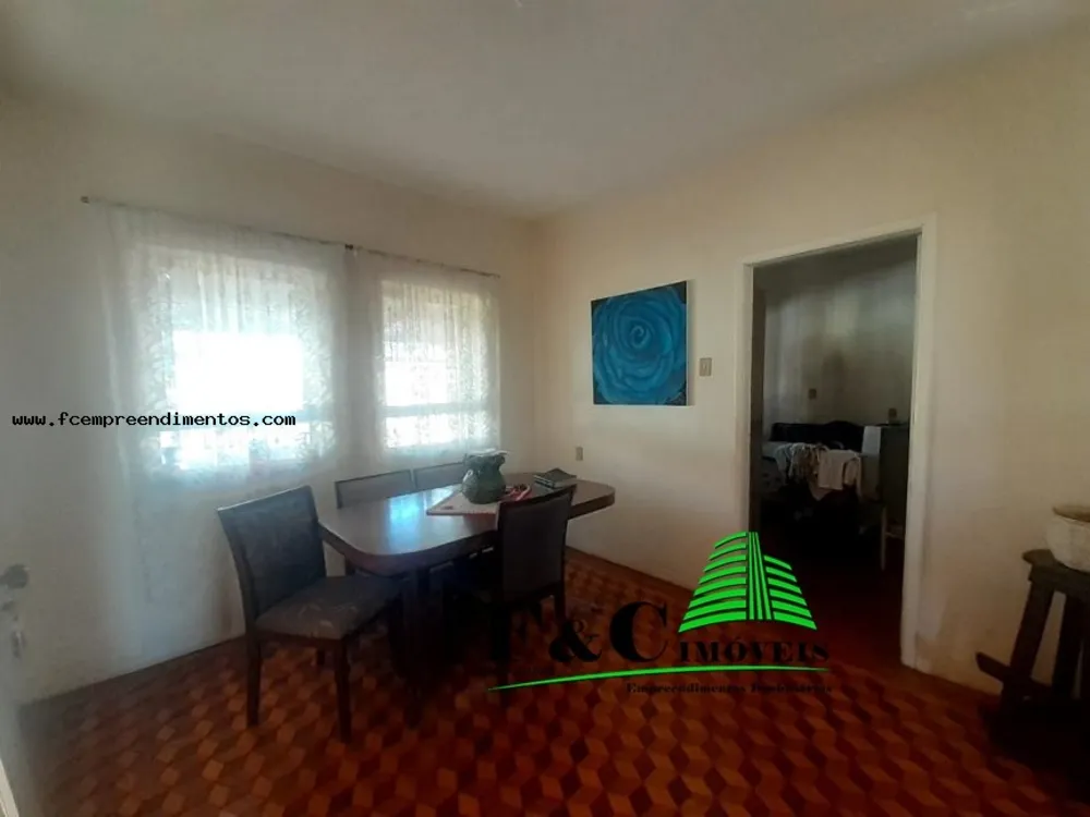 Apartamento, 3 quartos, 140 m² - Foto 1