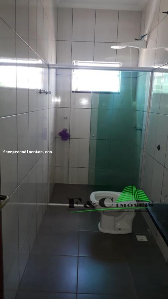 Sobrado à venda com 4 quartos, 250m² - Foto 2