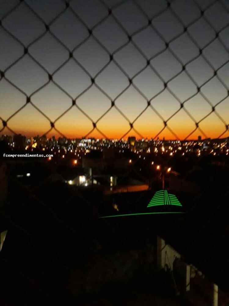 Sobrado à venda com 4 quartos, 250m² - Foto 4