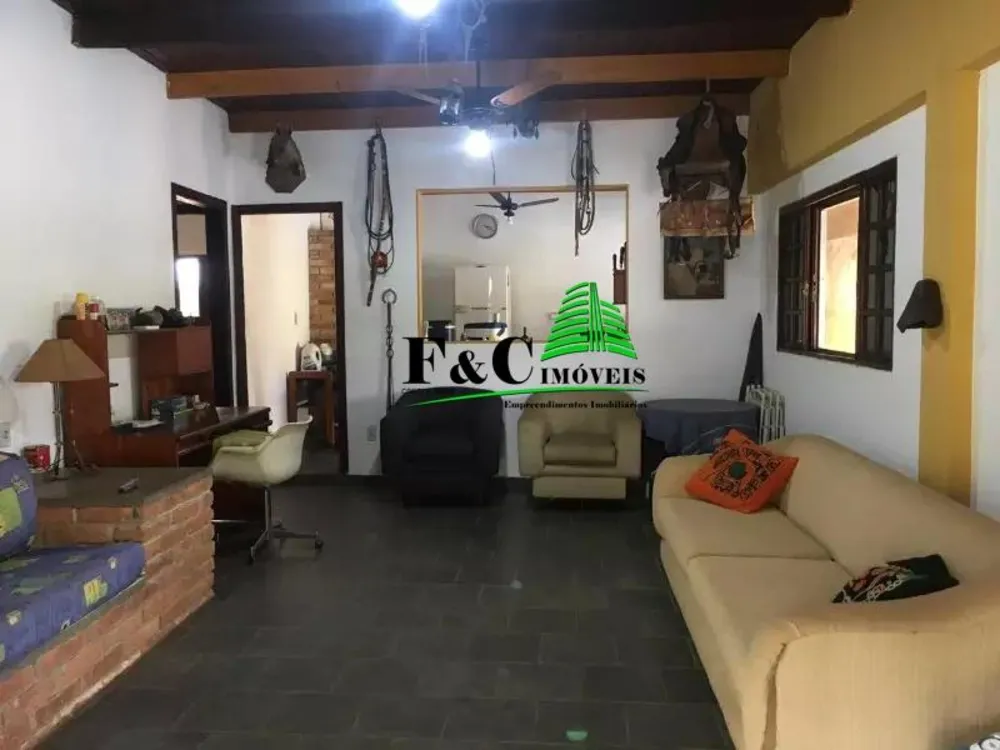 Chácara, 2 quartos, 2200 m² - Foto 4