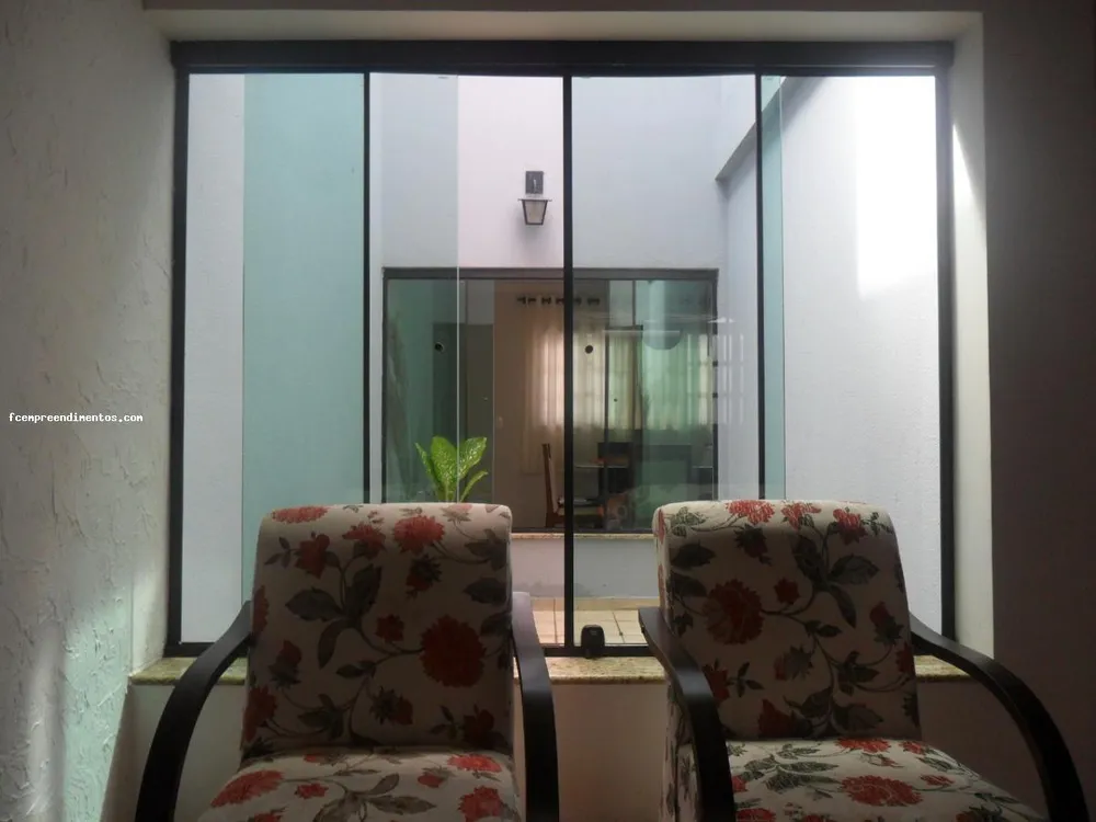 Casa, 4 quartos - Foto 2