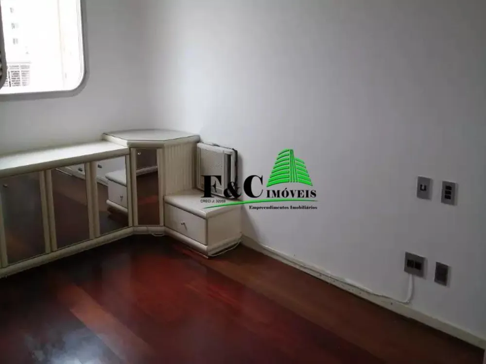 Apartamento, 3 quartos, 160 m² - Foto 1