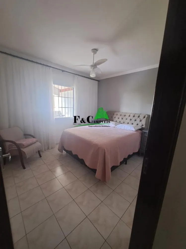 Casa, 4 quartos - Foto 1