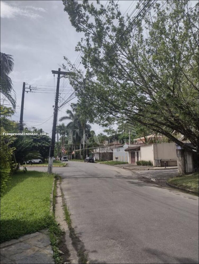 Apartamento à venda com 3 quartos, 143m² - Foto 3