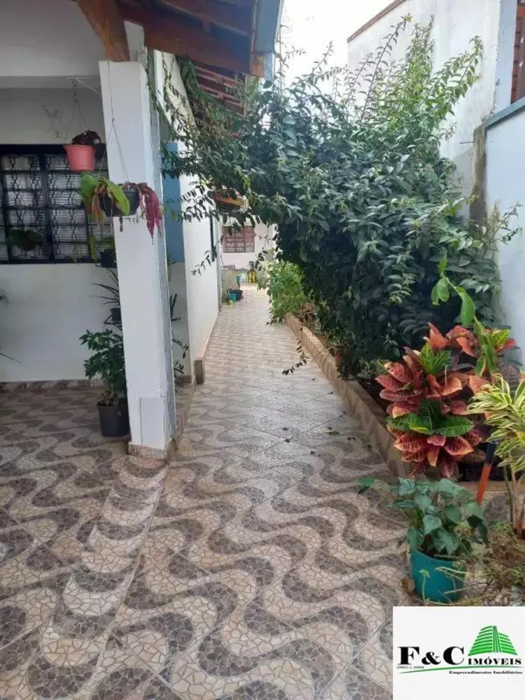 Casa, 4 quartos - Foto 1